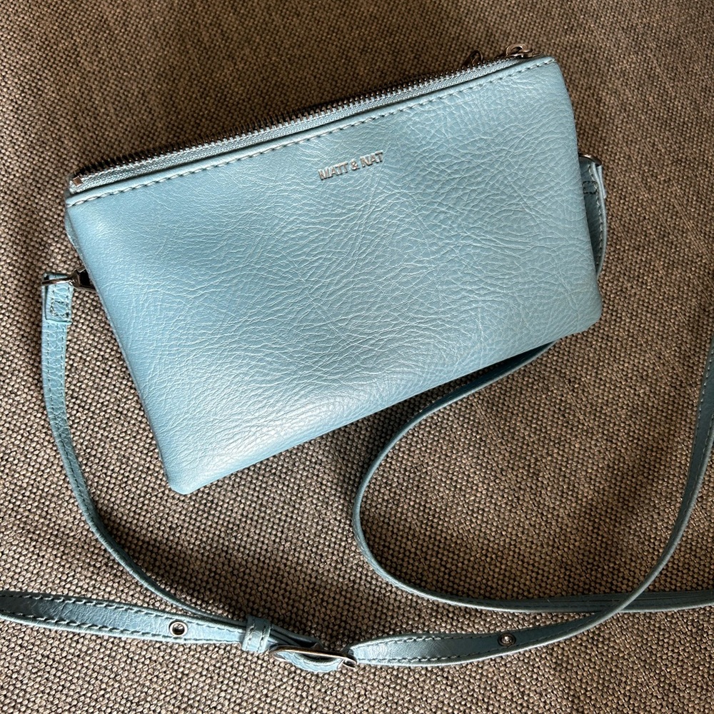 Matt & Nat “Triplet” 3-zip small vegan crossbody bag